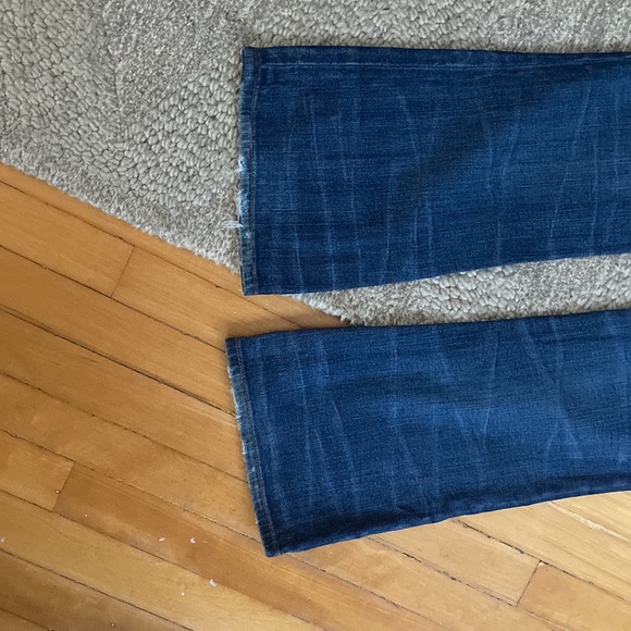 Lucky Brand Lola Boot Size 2 Jeans. - Picture 5 of 5